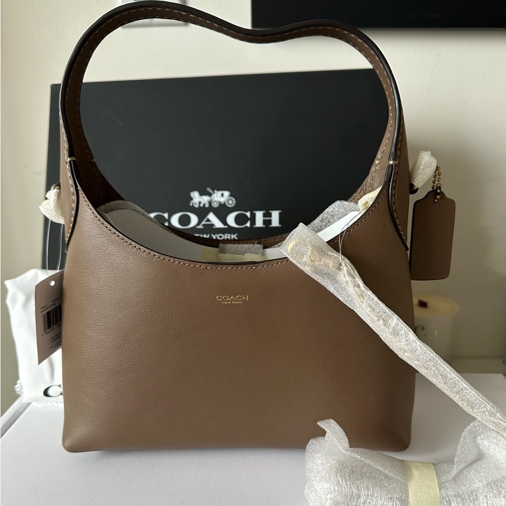 NWT and Box
Coach Brooklyn 23